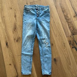 Old Navy Rockstar super skinny high rise size 8